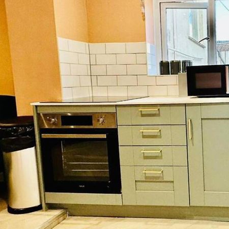 Flash Sale Brighton Train Station 1 Bedroom Flat Bn137Che03 Exteriör bild